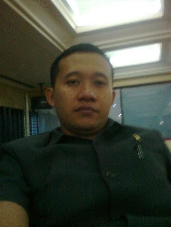 Hakim Acep Tunggui Selingkuhannya Mengaborsi Hasil Hubungan Gelap