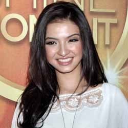 Raline Shah Tetap Olahraga Saat Puasa