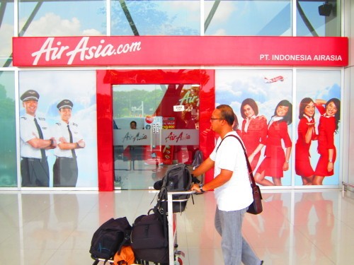 AirAsia X Raup Rp 3 Triliun Lewat IPO, Sahamnya Naik 1,6%