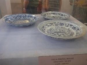 Melihat Koleksi Unik Museum Nasional Mulai dari Congklak Sampai Keramik
