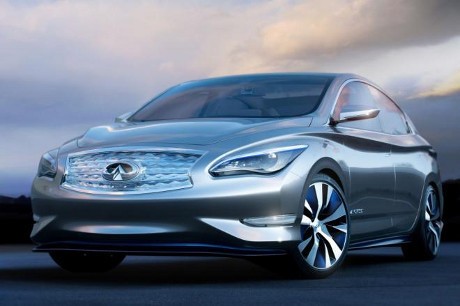 Mau Pasang Fitur Canggih, Infiniti Tunda Mobil Listrik