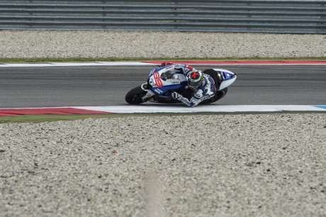 Lorenzo Langsung Melesat di Sesi Pertama