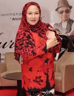 Sudah Resmi Cerai, Camelia Malik dan Harry Masih Buka Puasa Bersama