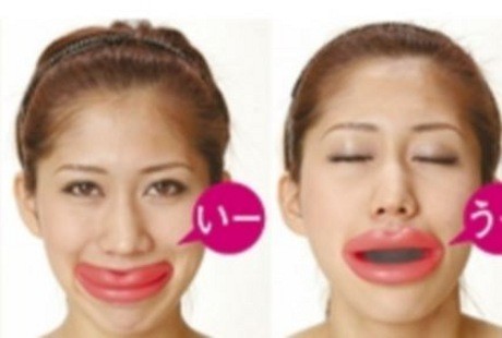 Dengan Bibir Karet Ini, Bisa Dapatkan Wajah Segar dan Awet Muda