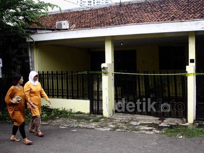 Rumah Tempat Mutilasi Ramai Dikunjungi Warga