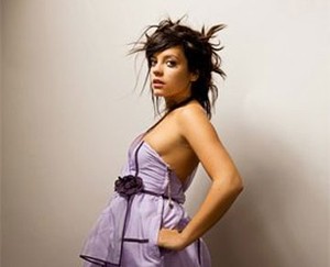 Lily Allen Bersiteru dengan Azealia Banks di Twitter