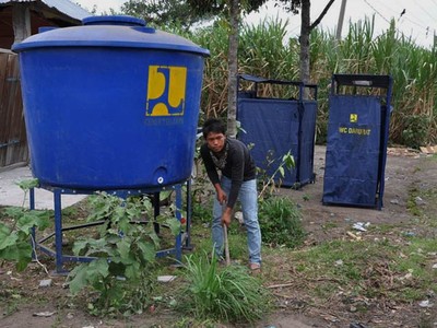 Bantuan Sanitasi untuk Korban Gempa