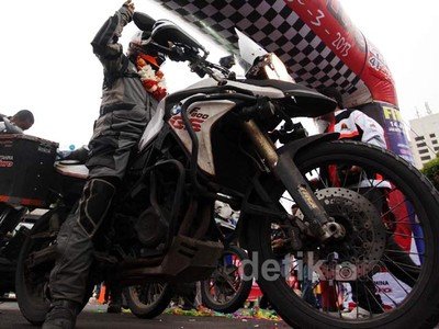 Ring of Fire Adventure Lintasi Sumatera