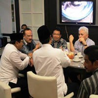 Sangkal Jegal Khofifah, KarSa Diyakini Tetap akan Unggul