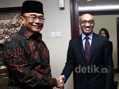 Ketua MPR Bertemu Dubes Singapura