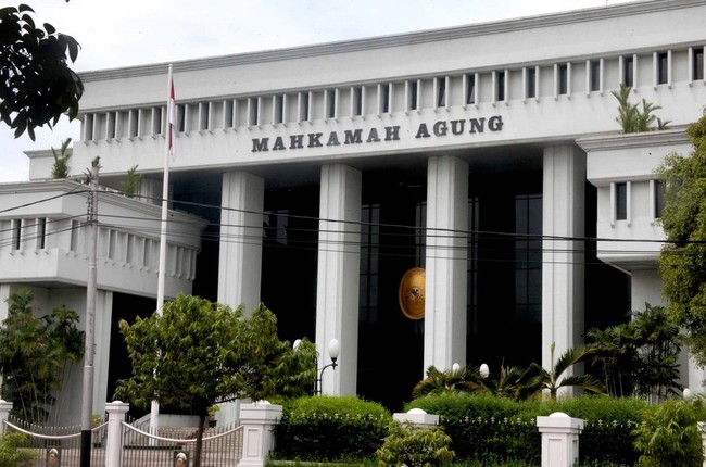 Ini Pandangan 3 Hakim Agung Nonkarier Soal Pembuktian Terbalik