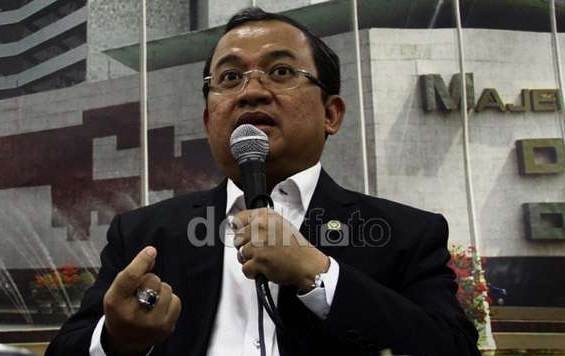 Golkar Serahkan Kasus Priyo ke BK DPR