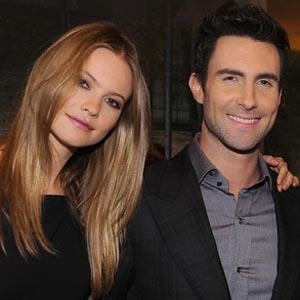 Mengenal Lebih Dekat Calon Istri Adam Levine