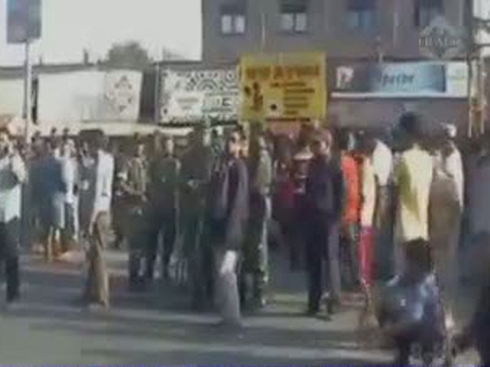 Bentrok FPI vs Warga