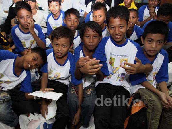 Bulan Peduli Anak Indonesia