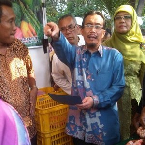 Kunjungi Pasar Murah di Monas, Mentan: Di Sini Daging Rp 80 Ribu/Kg