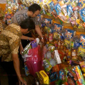 Warga Diimbau Perhatikan Kadaluarsa Produk Dalam Parsel