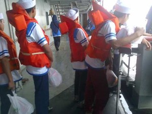 320 Anak Yatim Gelar Aksi Berbagi di Pulau Untung Jawa