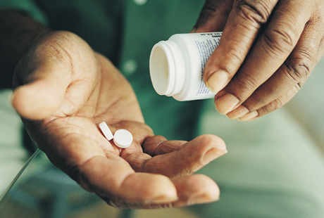 Studi: Risiko Kanker Usus Bisa Turun dengan Aspirin