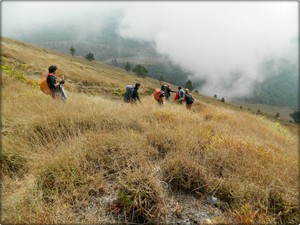 Ini Bukan Gunung Rinjani, Ini Gunung Guntur di Garut