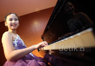 Pianis Cilik Viona Siap Tampil di Sydney
