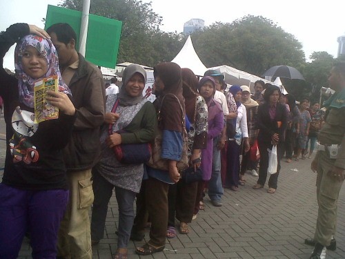 500 Kg Daging Murah di Monas Ludes Hanya Dalam 1,5 Jam