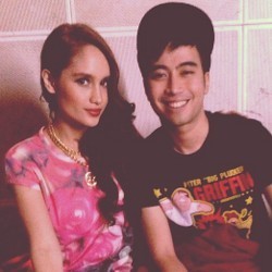 Vidi Aldiano Pamer Foto Kencan dengan Cinta Laura