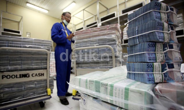 Rp 102 Triliun Bakal Ditarik Masyarakat dari Bank Sepanjang Bulan Puasa