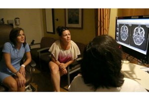 Tumor di Otak Gadis Ini Menyusut Setelah Disuntik Virus Polio