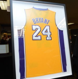 Enam Memorabilia Kobe Bryant Laku Rp 4,3 Miliar