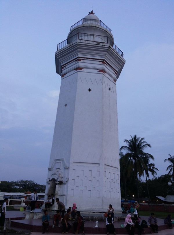 Ngabuburit Asyik di Keraton Kaibon Banten