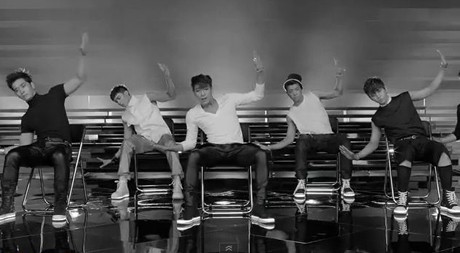 Ini Dia Chair Dance ala Grup KPop Ini Dia Chair Dance ala Grup KPop