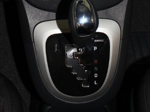 Perawatan Mobil Matik Mahal? Itu Salah Pengendara