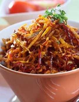 Kering Tempe dan Serundeng, Topping Meriah Ketupat Lebaran