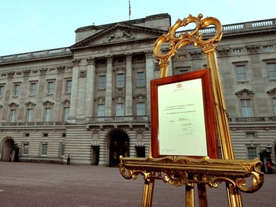 Momen-momen Indah di Hari Kelahiran Anak William dan Kate