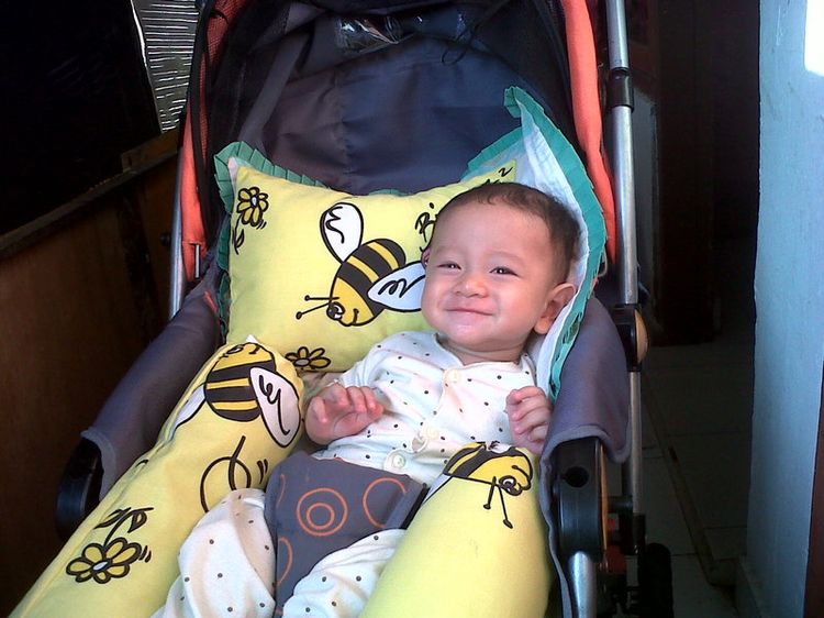 Abiemanyu Razendrya Subrata, 7 Bulan, Lelaki