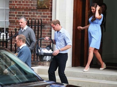 William dan Kate Tinggalkan Rumah Sakit