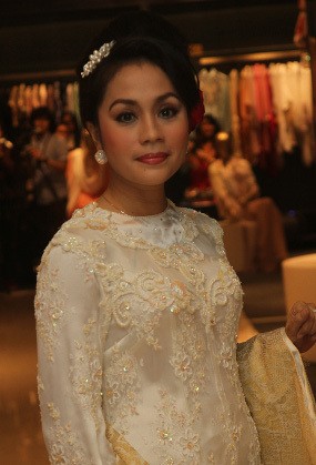 Wanita Indonesia Akan Makin Cantik Kalau Pakai Kaftan