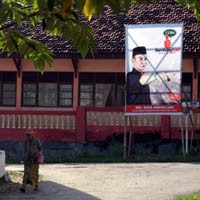 Calon Wakil Gubernur PDIP Temui Hasyim Muzadi di Malang
