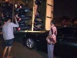 Polisi Masih Dalami Pengakuan Sopir Pengangkut Truk yang Timpa BMW