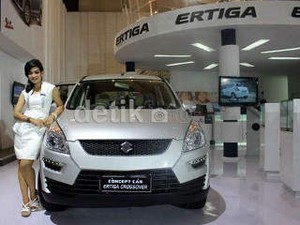 Inden Mobil Ertiga Berhadiah Skutik Lets