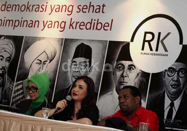  Politisi Artis Mengaku Tersandera Koalisi Partai