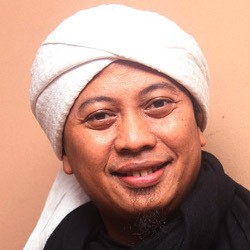 Opick Temukan Lafal Allah di Barang Haram