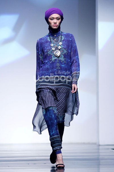 Jakarta, Indonesia - 30 Juni. Itang Yunasz. Jakarta Islamic Fashion Week 2013 at Hall Jakarta Convention Center. Senayan. 30 Juni 2013. Jakarta. [Foto: Mohammad Abduh/Wolipop]