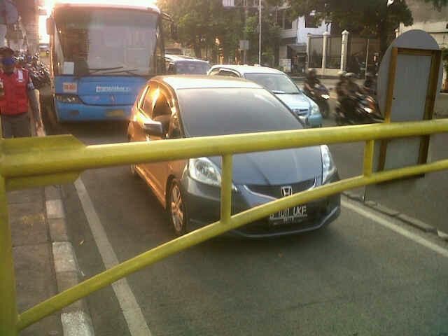 Anak Jenderal Terobos Jalus Bus TransJ, Ini Reaksi Ahok