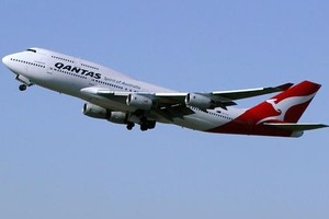 Putar Film Kecelakaan Pesawat, Maskapai Qantas Dikritik