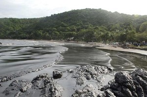 Pulau Cantik di Thailand Rusak Ketumpahan Minyak