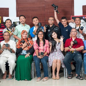 Tips Memotret Foto Keluarga, Reuni atau Pernikahan