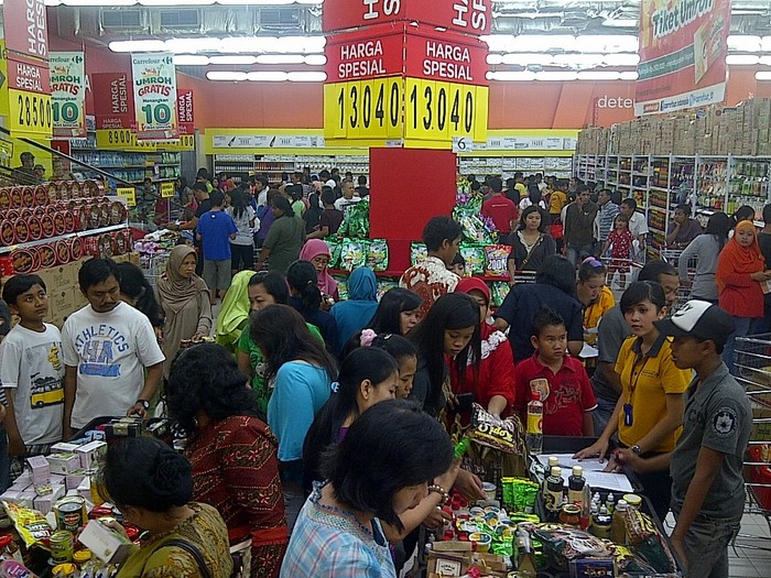 Jelang Lebaran, Carrefour Kembali Gelar Midnight Sale