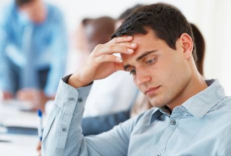 Kelopak Mata Berkedut dan Rambut Rontok? Itu Ciri Sedang Stres 